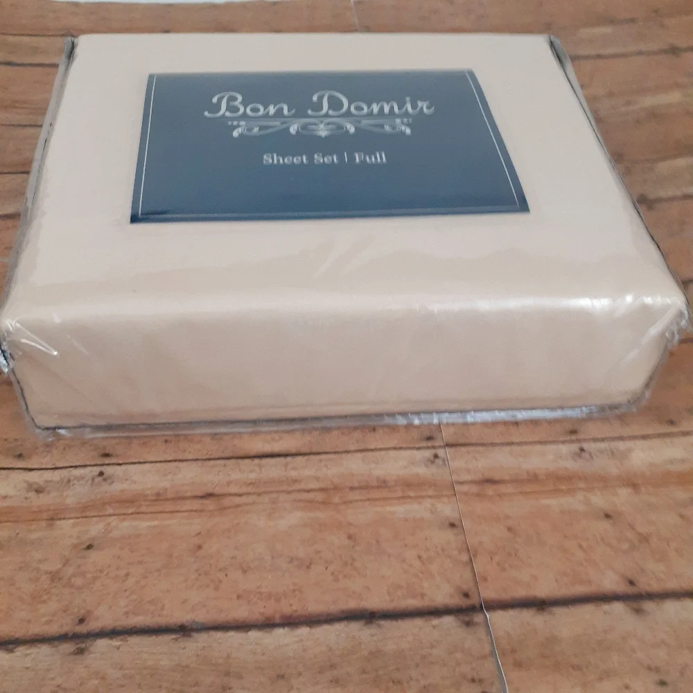 Bon Domir Cream Full Sheet Set